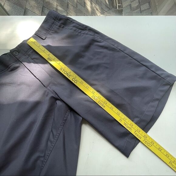 Nike Dri Fit Standard Fit Golf Shorts - Picture 9 of 11